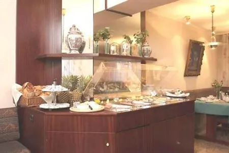 Astoria Hotel