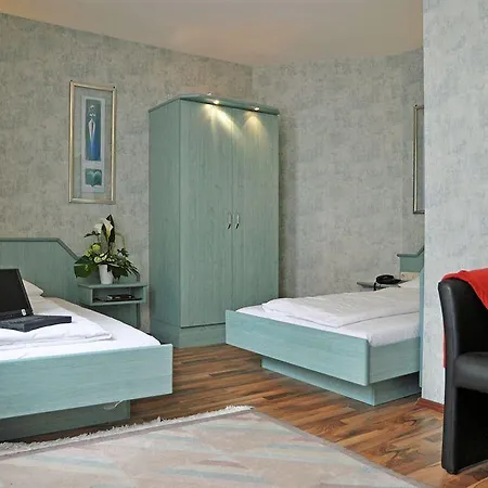 Astoria 3*