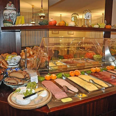 Astoria Hotel