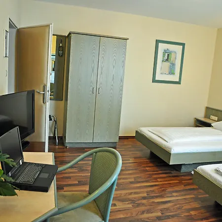 Astoria 3*