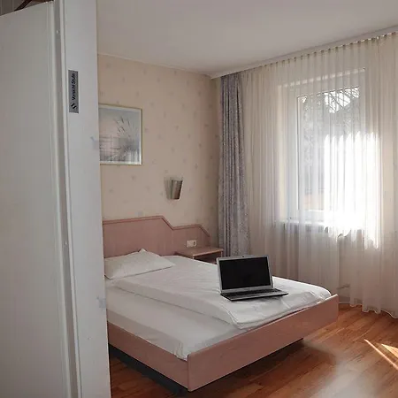 Astoria Hotel