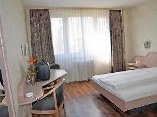 Astoria 3*
